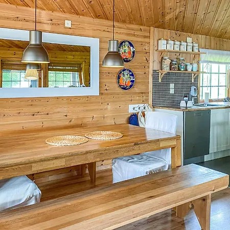 4 Bedroom Stunning In